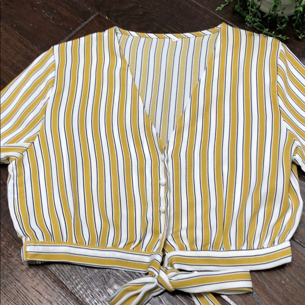 Boutique top - Picture 5 of 5